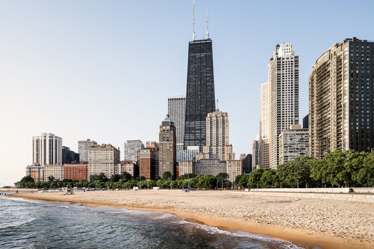 The 10 Best Places to Watch the 2026 Chicago Air & Water Show - 360 Chicago